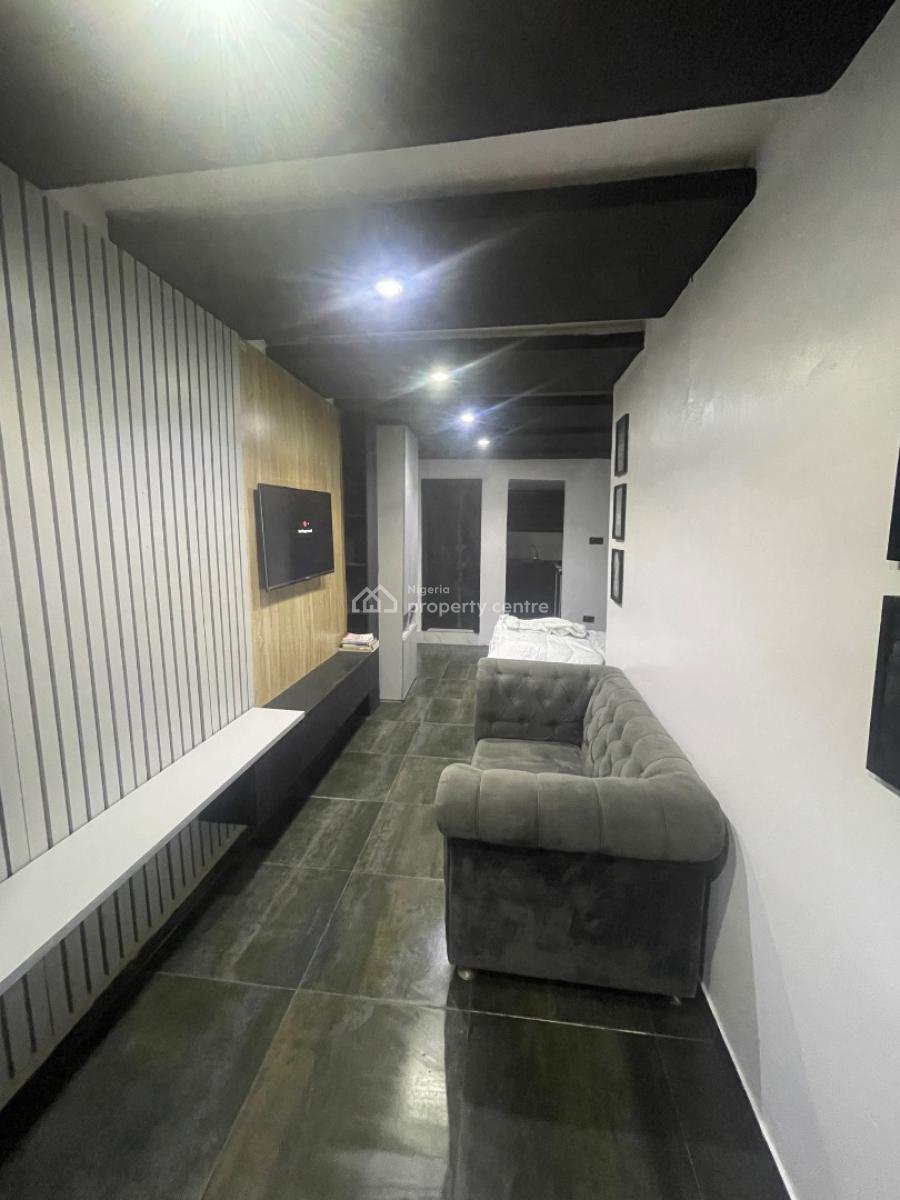 Fully Serviced Studio Room Available, Chevron, Lekki, Lagos, Self Contain (single Rooms) for Rent