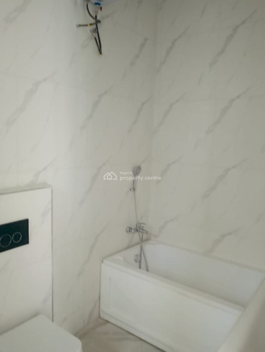 Luxury 4 Bedrooms Terrace, Orchid Road, Lekki, Lagos, Terraced Duplex for Sale