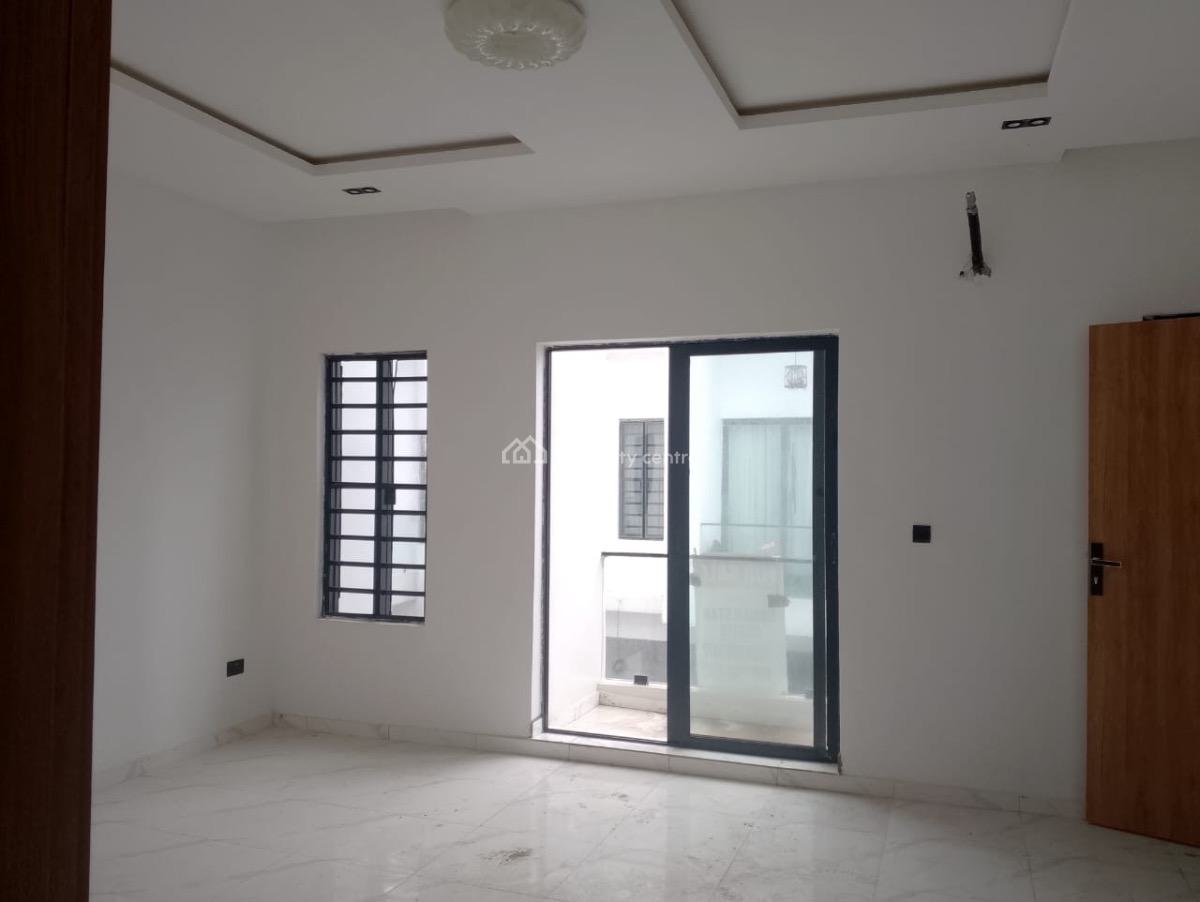 Luxury 4 Bedrooms Terrace, Orchid Road, Lekki, Lagos, Terraced Duplex for Sale