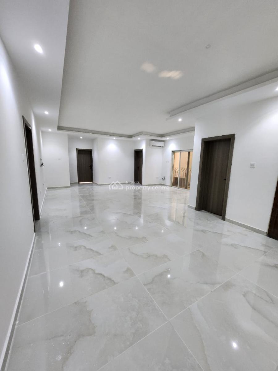 Serviced 3 Bedrooms Apartment with Bq, Lekki Phase 1, Lekki, Lagos, Flat / Apartment for Rent
