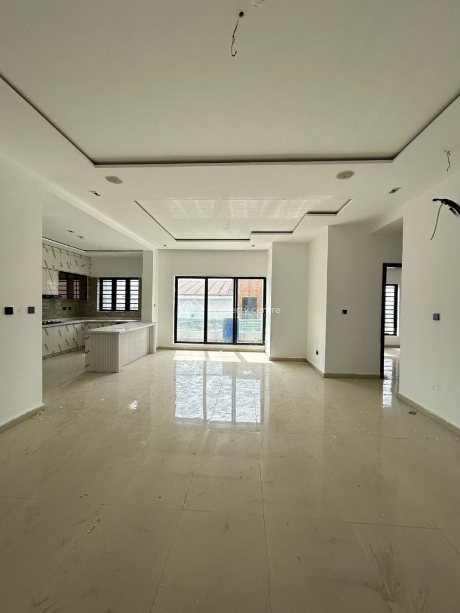 3 Bedroom Apartment with Bq, Lekki Phase 1, Lekki, Lagos, Flat / Apartment for Sale
