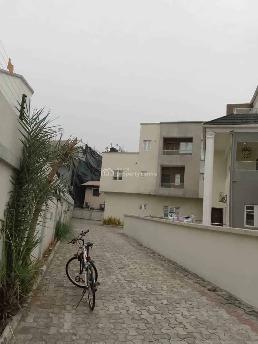 5 Bedroom Semi Detached  Self Service, Lekki Phase 1, Lekki, Lagos, Semi-detached Duplex for Rent