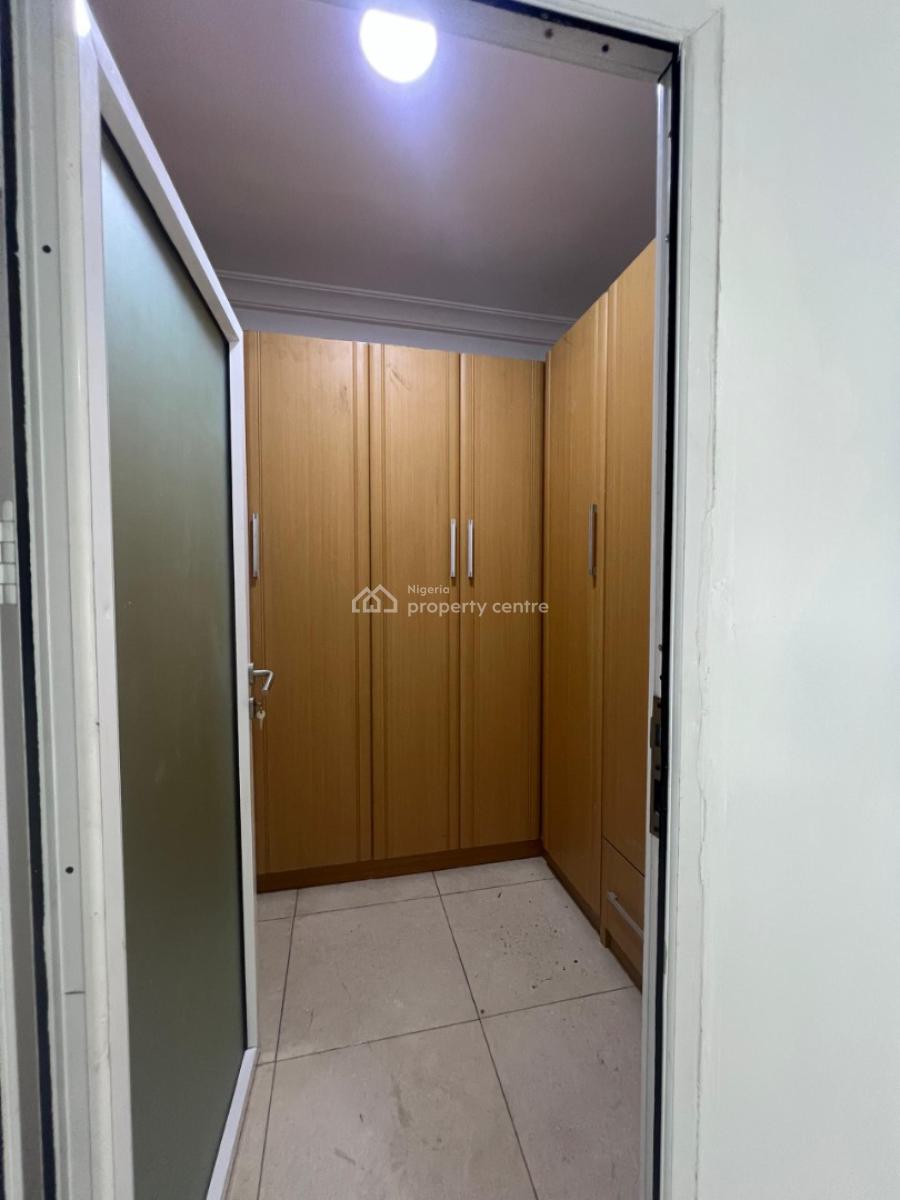 Newly Renovated 5 Bedrooms with Penthouse and Bq, Off Admiralty Way, Lekki Phase 1, Lekki, Lagos, Detached Duplex for Rent