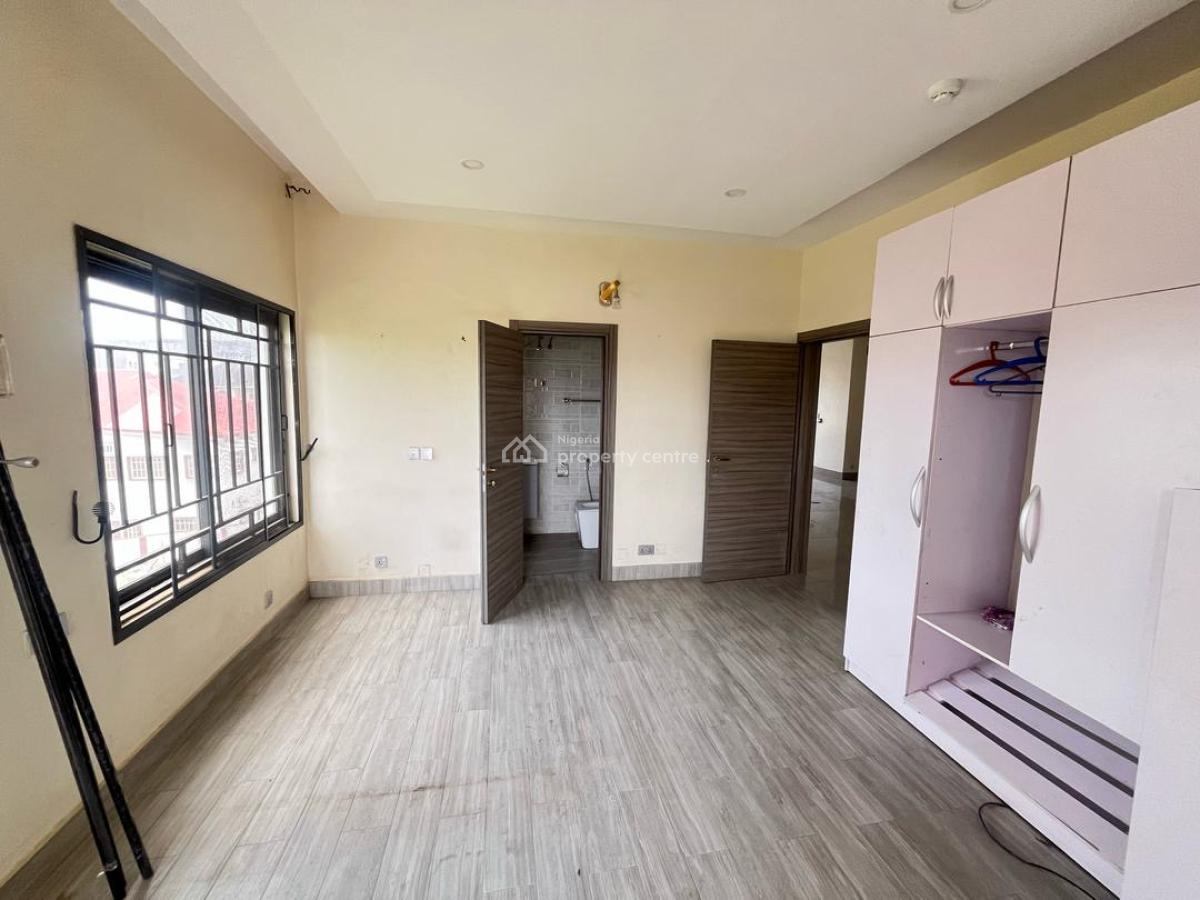 Serviced and Tastefully Finished 3 Bedrooms Pentfloor Apartment, Parkview, Ikoyi, Lagos, Flat / Apartment for Sale