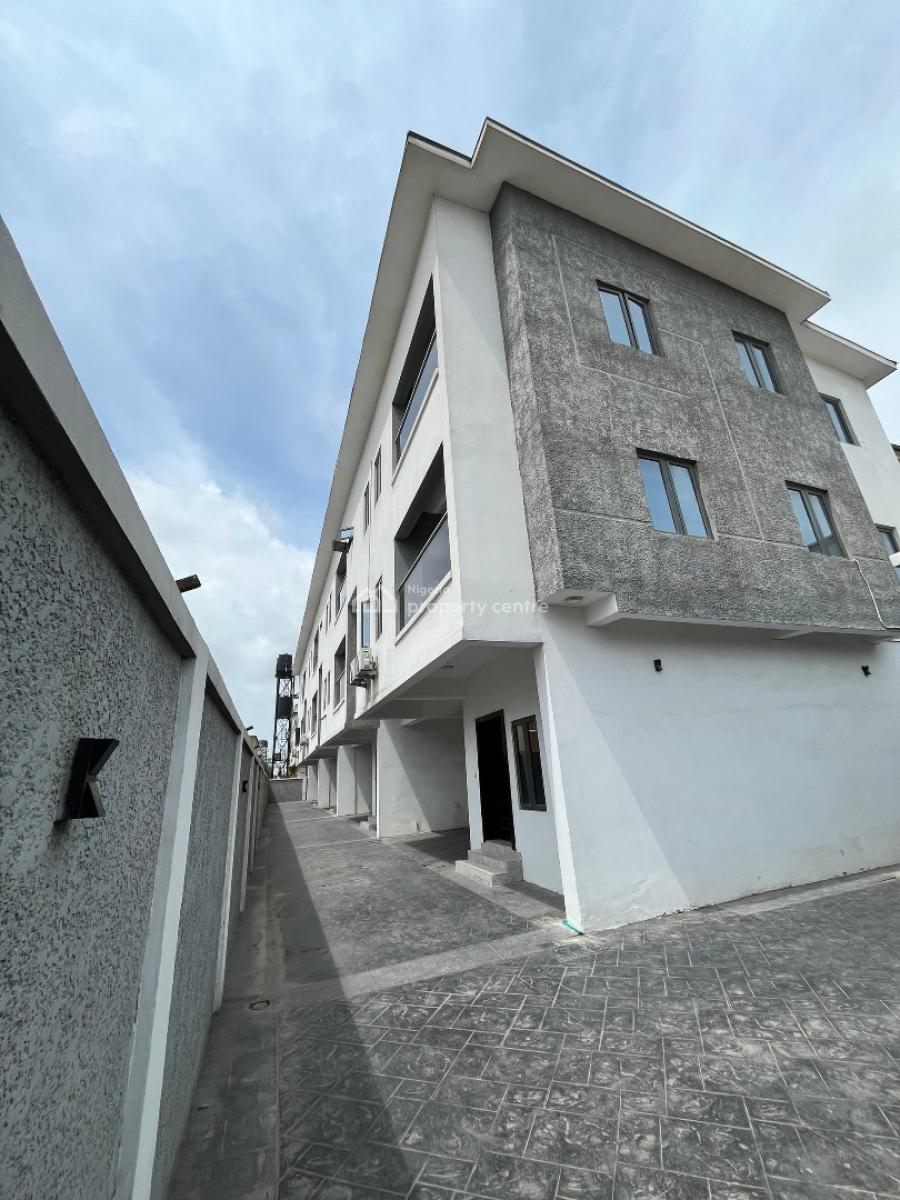 4 Bedroom Terrace with Bq, Lekki Right, Lekki, Lagos, Terraced Duplex for Sale