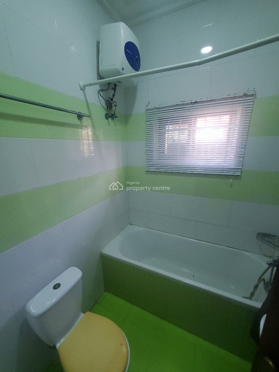 Cozy Furnished 3br Shared Apartment, Hakeem Dickinson Estate, Off T.f Kuboye Road, Lekki Phase 1, Lekki, Lagos, Flat / Apartment for Rent