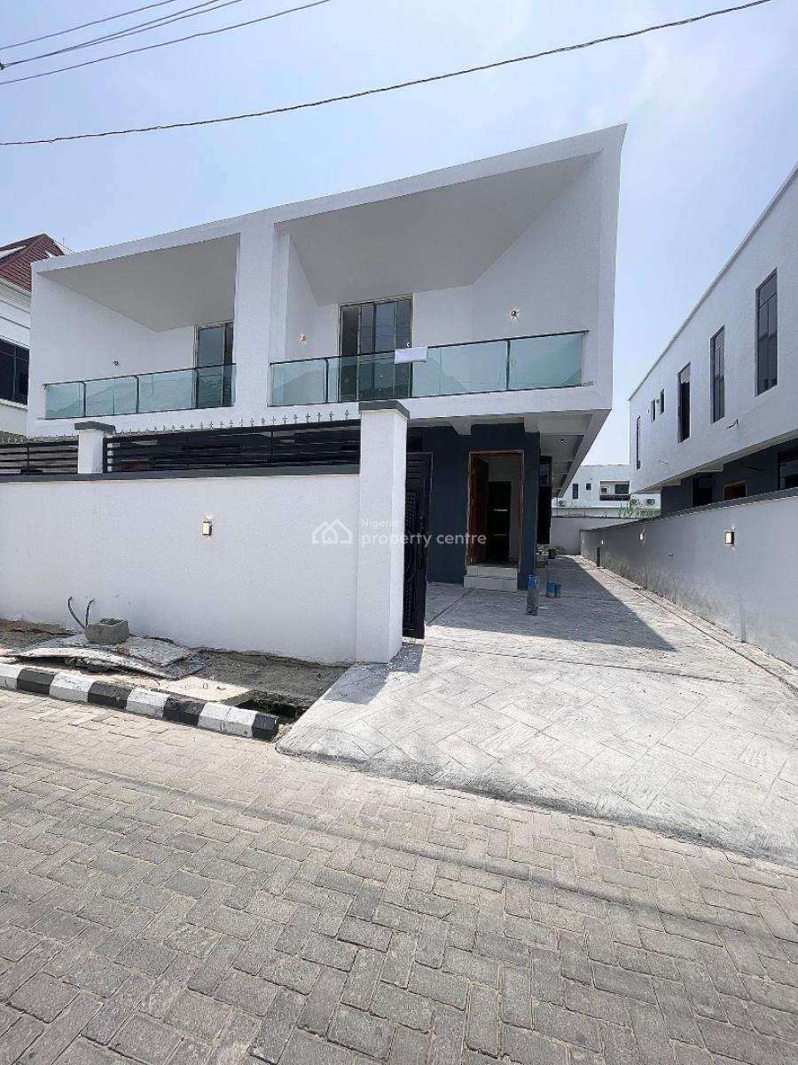 Beautifully Built 4 Bedroom Semi Detached Duplex with Bq, Chevron, Lekki, Lagos, Semi-detached Duplex for Rent