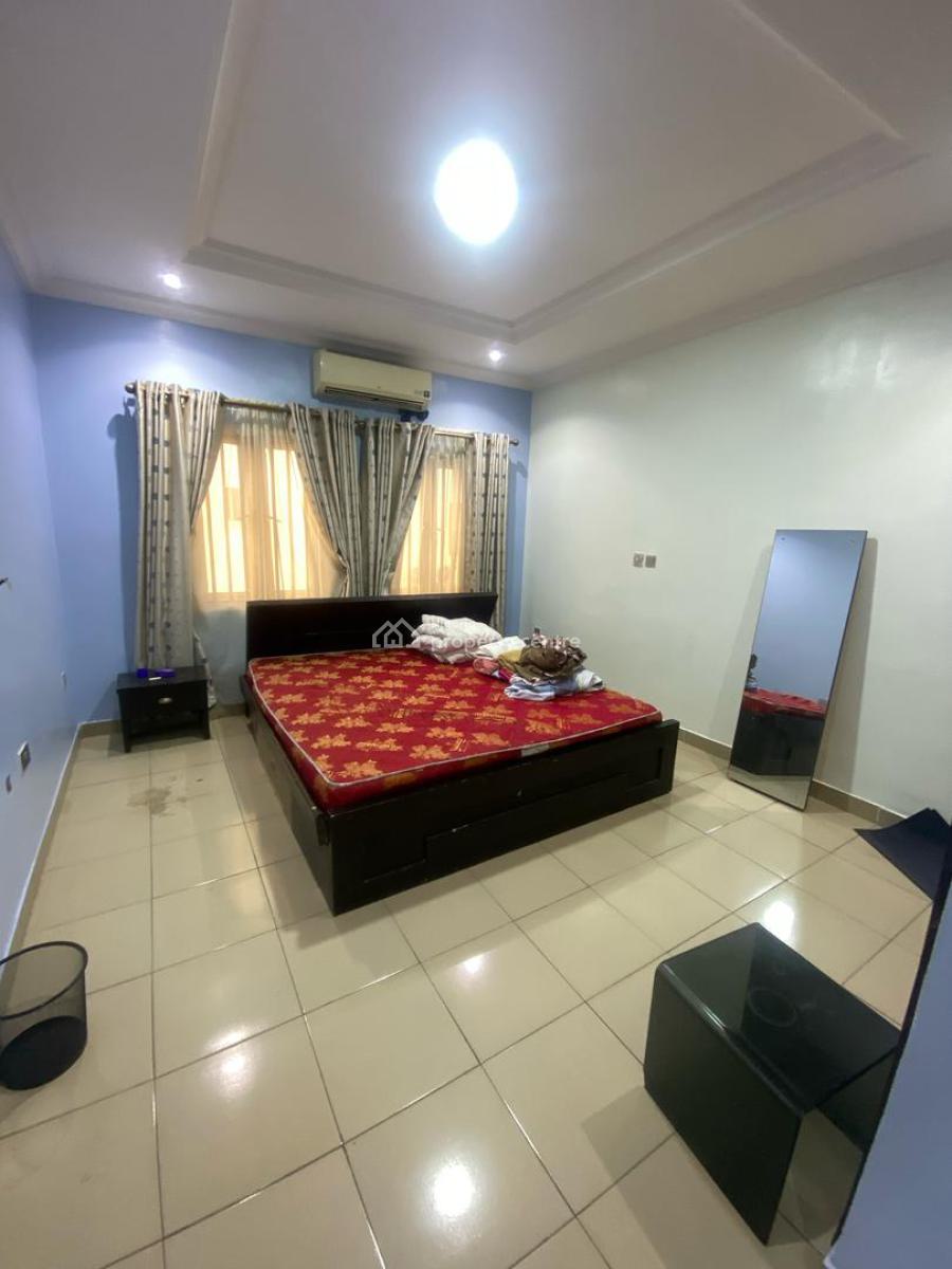Tastefully Built Self Serviced 2 Units of 3 Bedroom Flat, Lekki Phase 1, Lekki, Lagos, Flat / Apartment for Rent