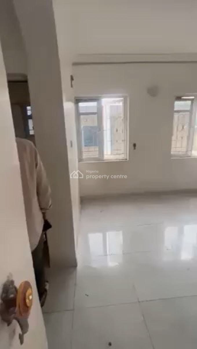 a Lovely Finished and Decent 3 Bedroom Apartment, Akoka, Yaba, Lagos, Flat / Apartment for Rent