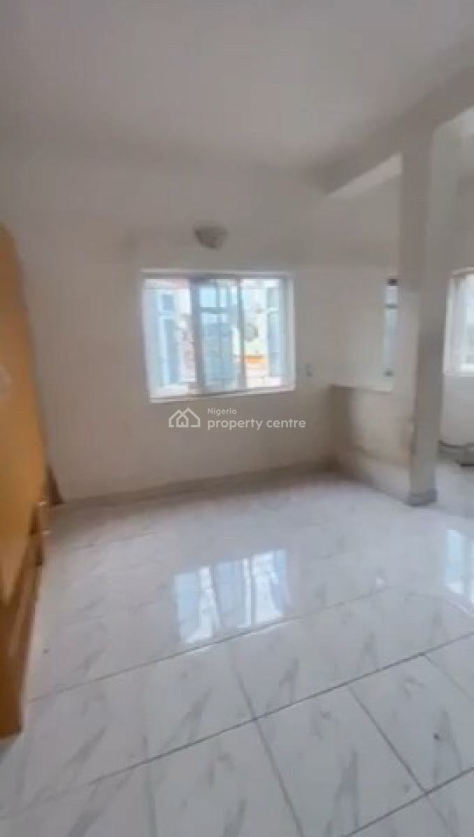 a Lovely Finished and Decent 3 Bedroom Apartment, Akoka, Yaba, Lagos, Flat / Apartment for Rent