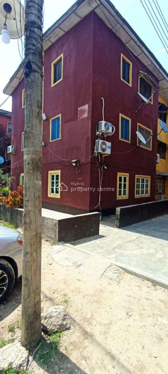 3 Bedroom Last Floor Flat, 476 Jakande Estate, Mile 2, Close to Festac Extension, Amuwo Odofin, Lagos, Flat / Apartment for Sale