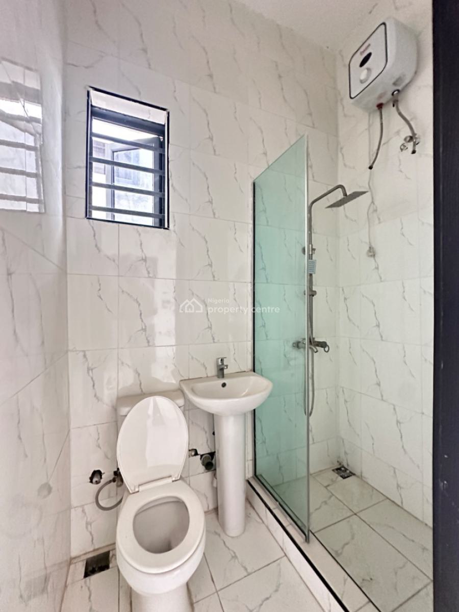 Super Spacious 4 Bedroom Terrace Duplexes, New Road, Chevron, Lekki, Lagos, Terraced Duplex for Sale