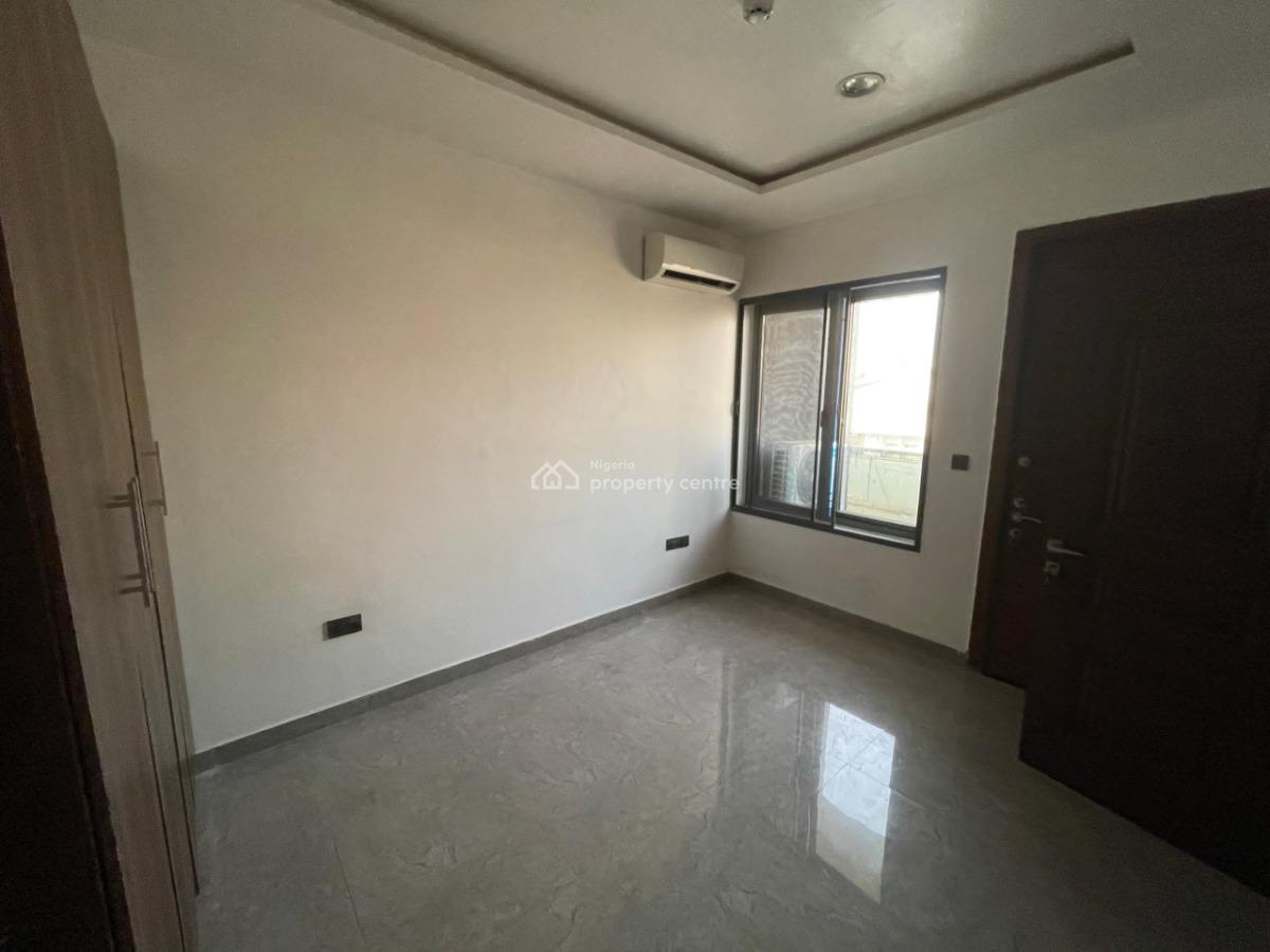 Where Modern Living Meets Prime Location, Admiralty Way, Lekki Phase 1, Lekki, Lagos, Terraced Duplex for Rent