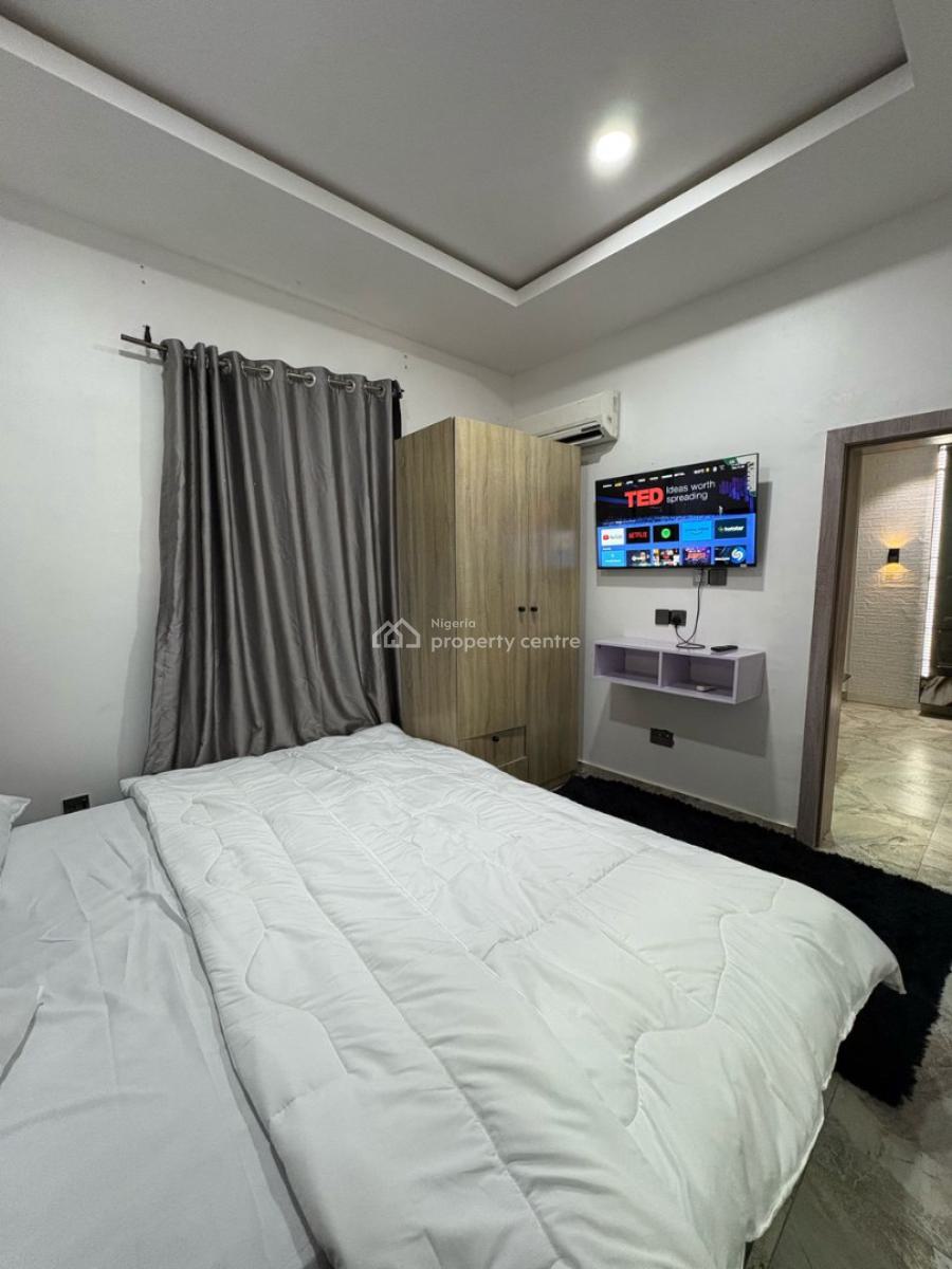 Brand New 2 Bedroom Apartment with Snooker, Table Tennis , Soccer ..., Ikate Elegushi, Lekki, Lagos, Flat / Apartment Short Let