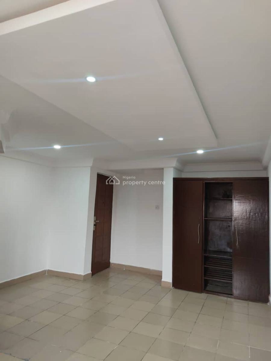 Well Maintained Serviced 2 Bedroom Flat, Off Fola Osibo Street, Lekki Phase 1, Lekki, Lagos, Flat / Apartment for Rent