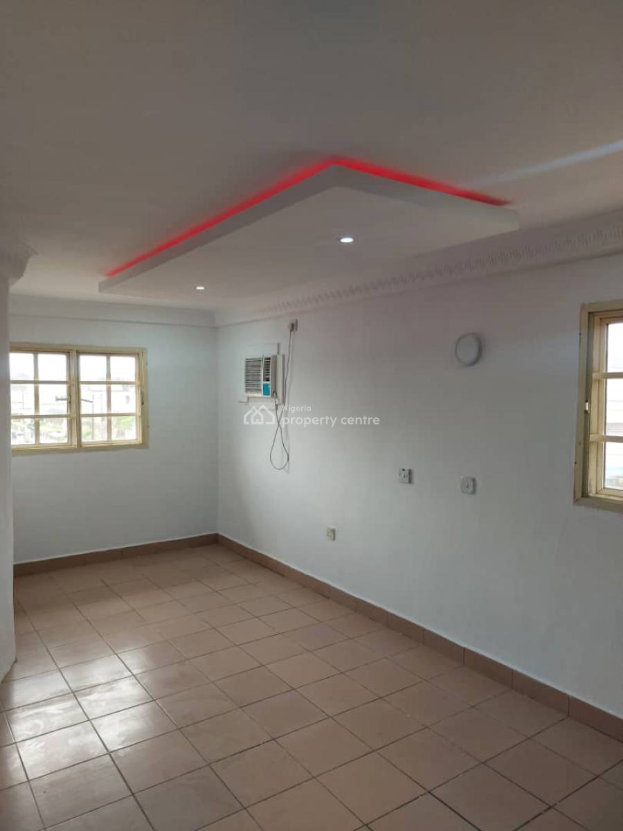 Well Maintained Serviced 2 Bedroom Flat, Off Fola Osibo Street, Lekki Phase 1, Lekki, Lagos, Flat / Apartment for Rent
