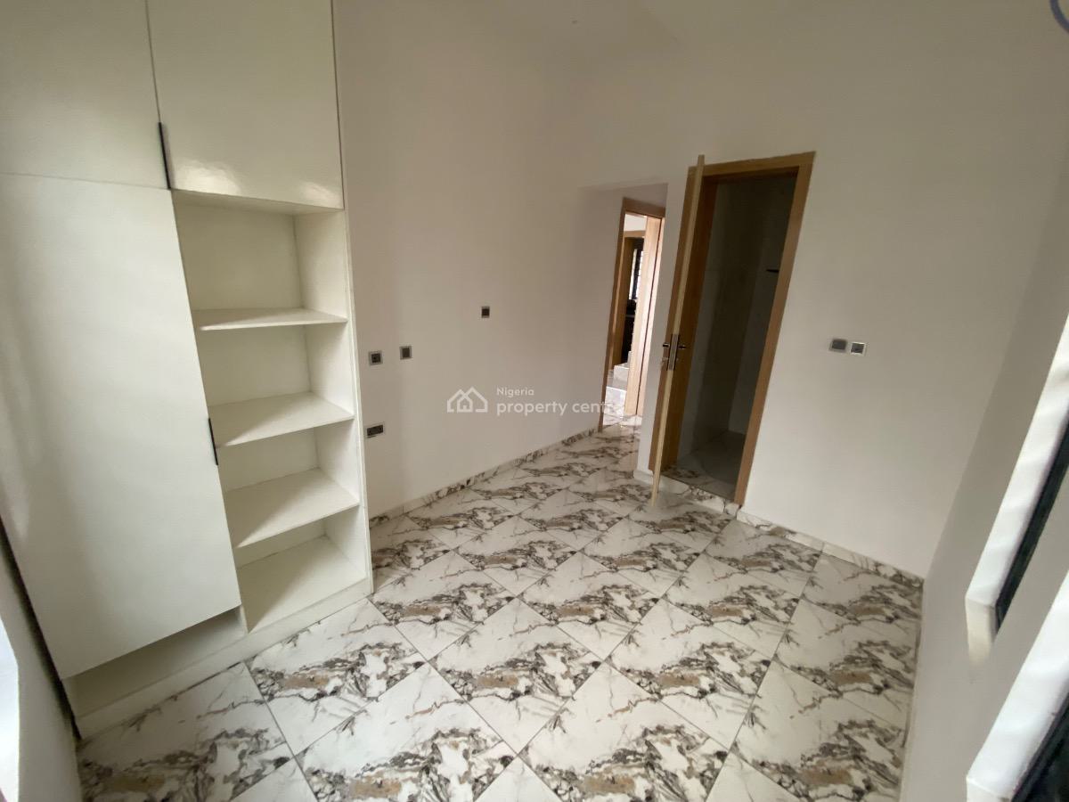 5 Bedroom Detached House with 1 Room Staff Quarters, Metro Home Estate, Ajah, Lagos, Detached Duplex for Sale