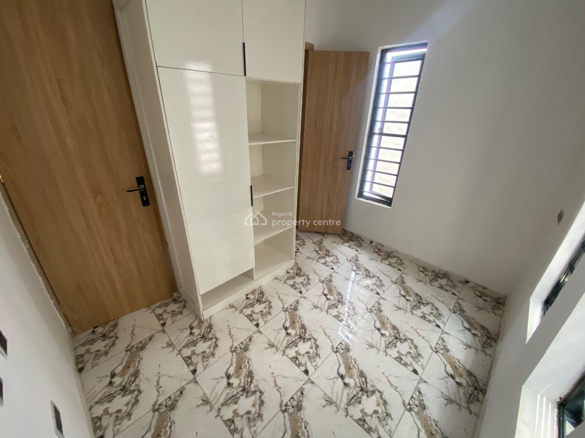 5 Bedroom Detached House with 1 Room Staff Quarters, Metro Home Estate, Ajah, Lagos, Detached Duplex for Sale