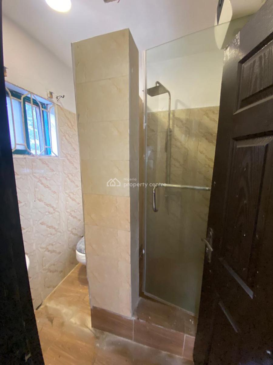 Spacious Self Serviced 2 Bedroom Apartment, By Petrocam Filling Station Lekki Right, Lekki Phase 1, Lekki, Lagos, Flat / Apartment for Rent