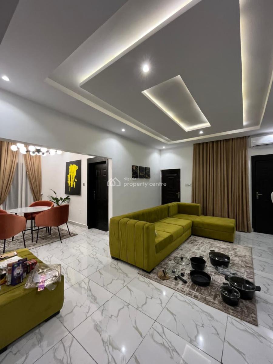 Fully Furnished, Spacious 2 Bedroom Apartment, Sabo, Yaba, Lagos, Flat / Apartment for Rent