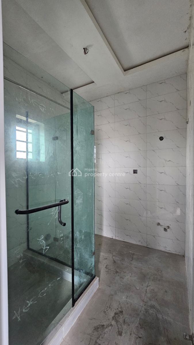 Most Spacious 2 Bedroom Penthouse with an Elevator, Bq, and Gym House, Lekki Phase 1, Lekki, Lagos, Flat / Apartment for Sale