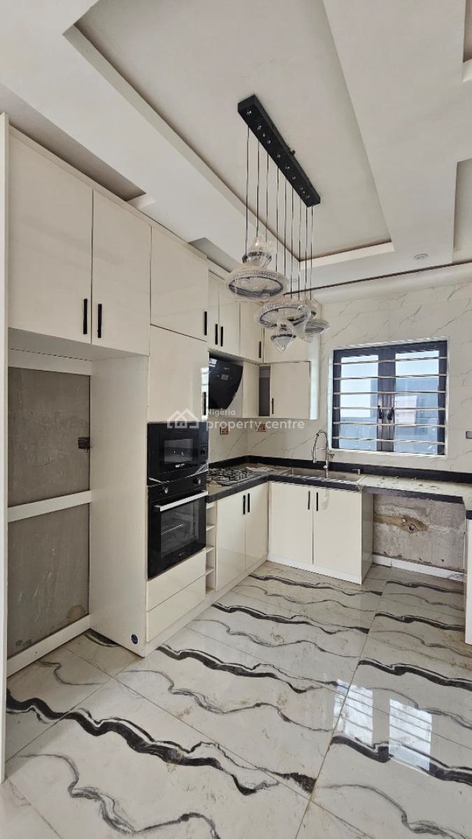 Very Spacious 2 Bedroom and Mini Flat Apartment with an Elevator & Gym, Lekki Phase 1, Lekki, Lagos, Flat / Apartment for Sale