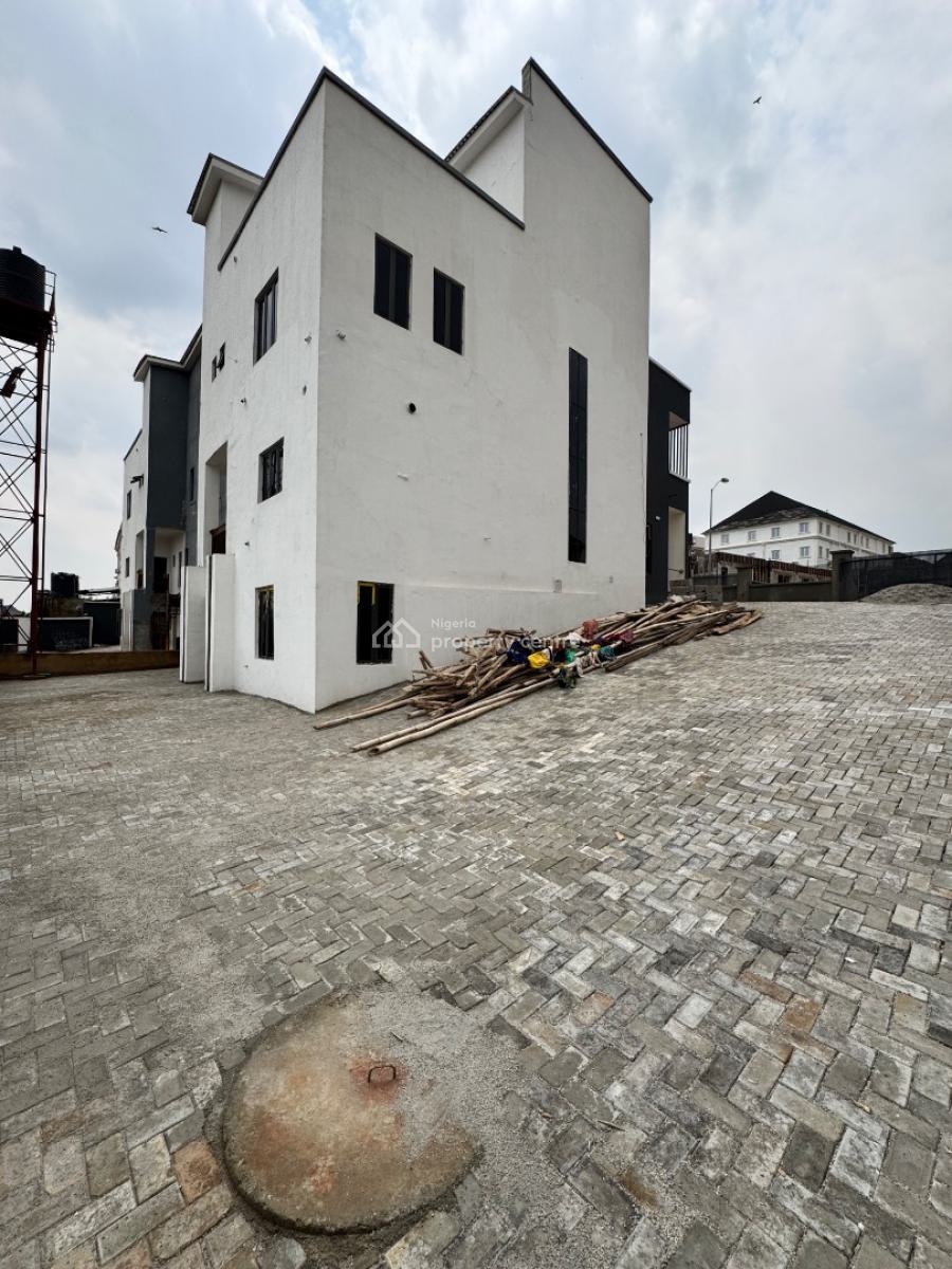 Contemporary & Smart 5 Bedrooms Semi Detached Duplex with Bq, Off Olusegun Obasanjo Way, Wuye, Abuja, Semi-detached Duplex for Sale