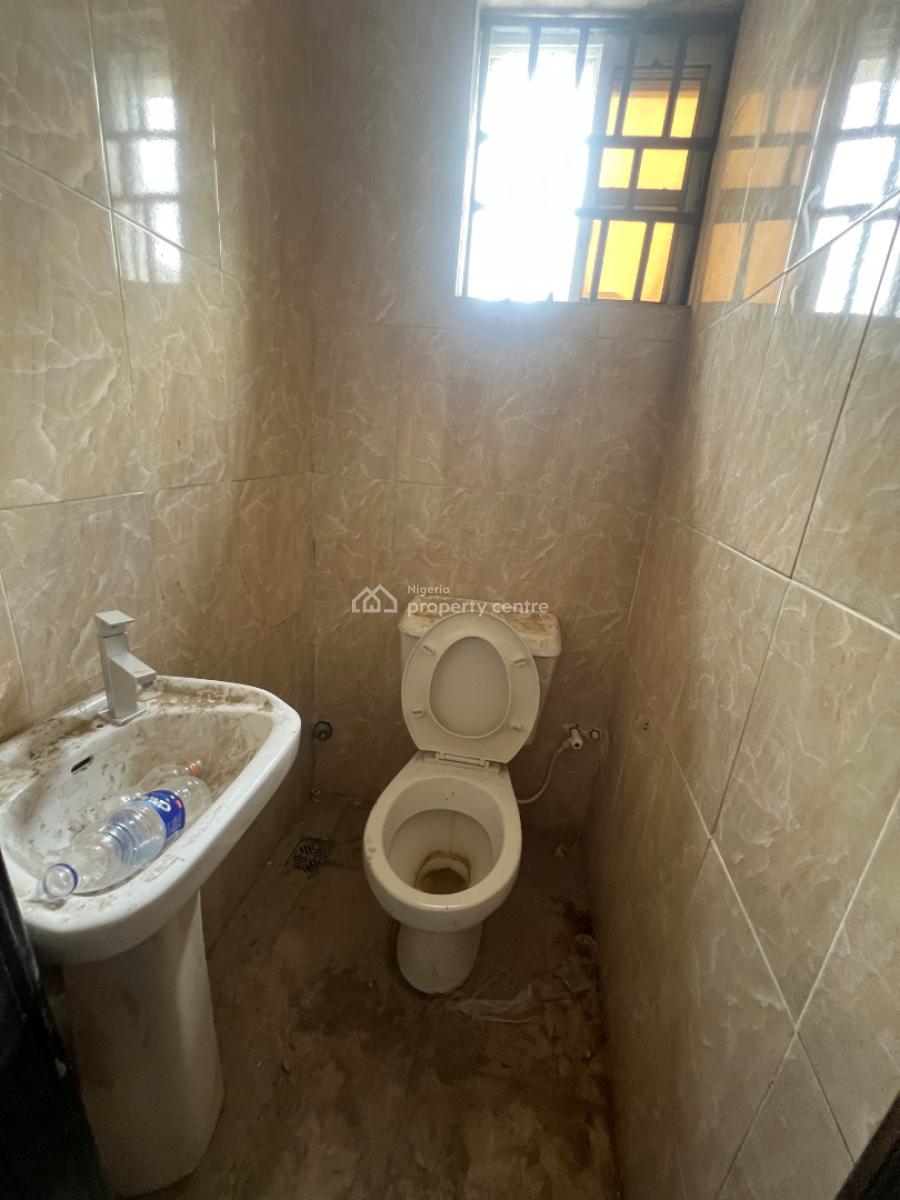 Spacious 2 Bedroom Apartment, Thera Annex Estate, Sangotedo, Ajah, Lagos, Flat / Apartment for Rent