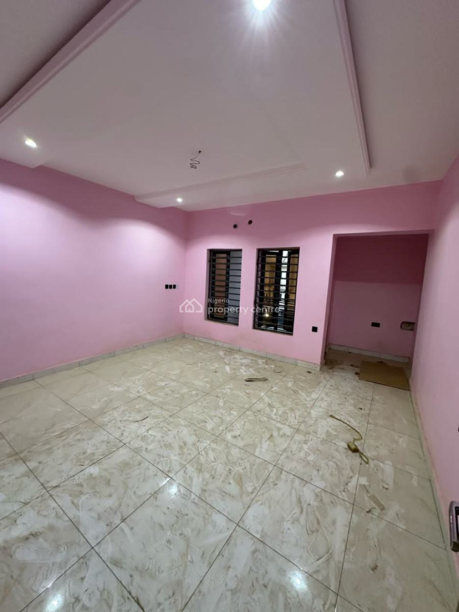 4 Bedrooms Terraced Duplex & Bq, Apo, Abuja, Terraced Duplex for Sale