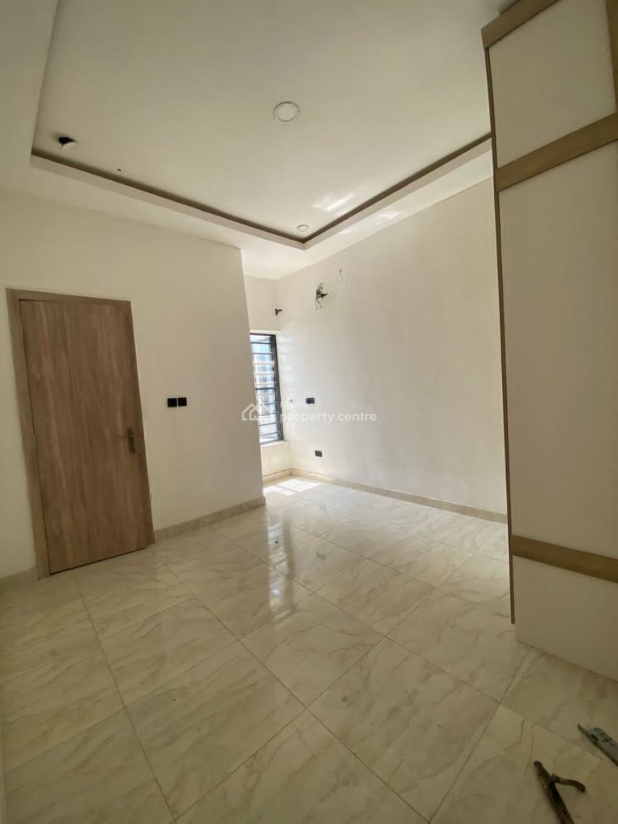 a Luxury Standard Semi Masters Bedroom, Orchid, Lekki, Lagos, Self Contain (single Rooms) for Rent