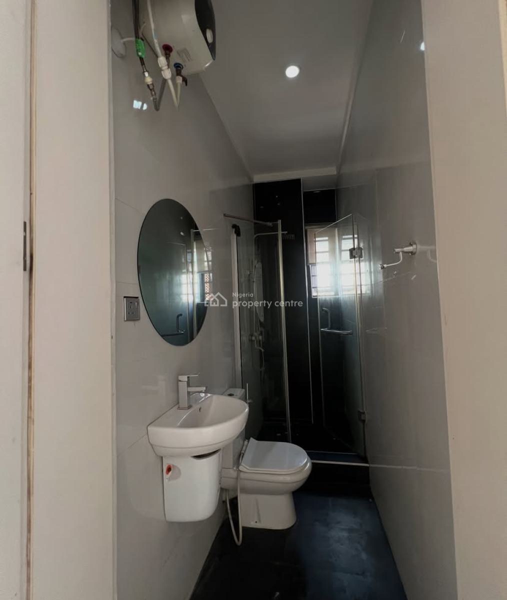 2 Bedrooms Apartment, Ikota, Lekki, Lagos, Flat / Apartment for Rent