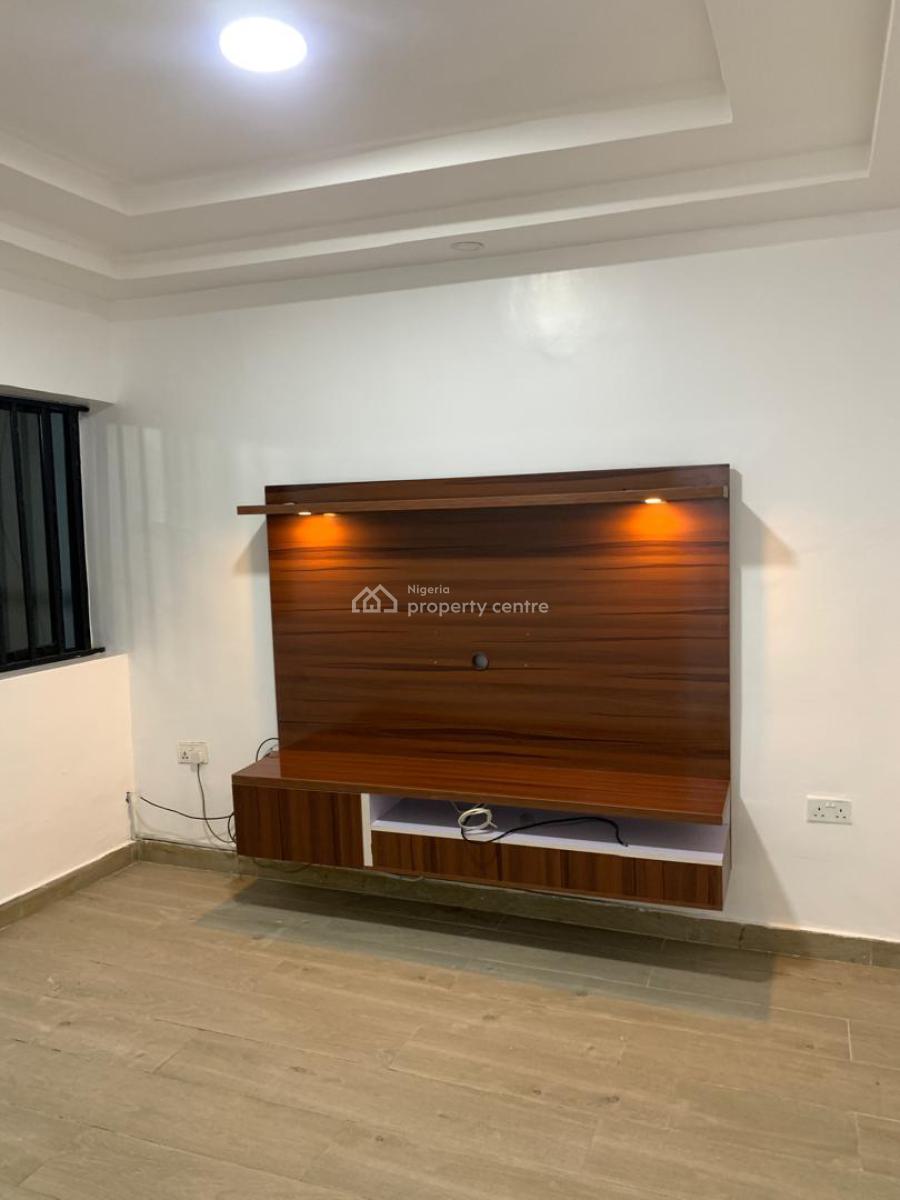 Tastefully Finished One Bedroom Flat, Off Durosimi, Lekki Phase 1, Lekki, Lagos, Flat / Apartment for Rent