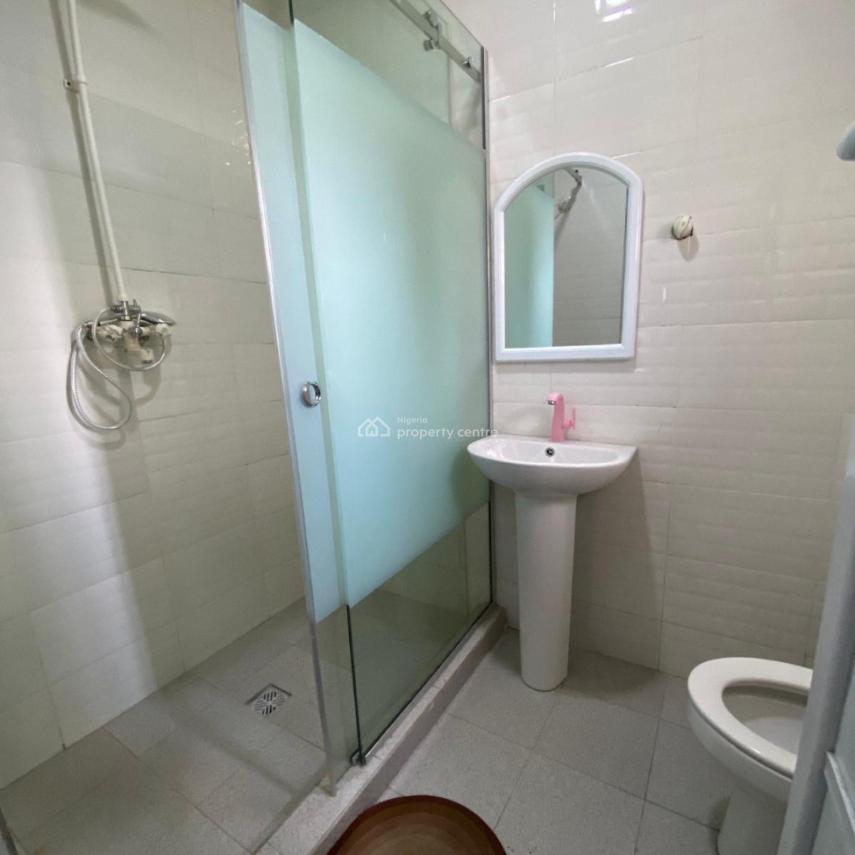 3bedroom Luxury Apartments, Ajao Estate, Isolo, Lagos, Flat / Apartment Short Let