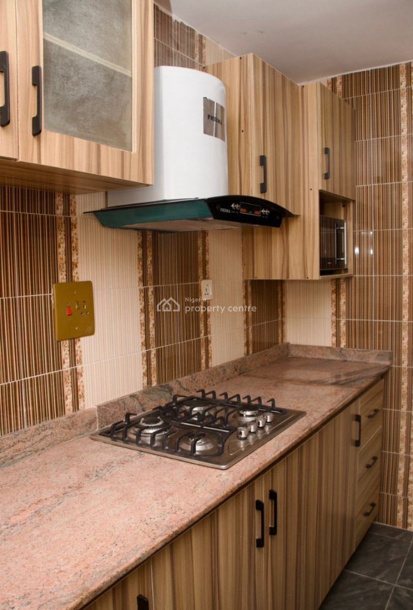 3bedroom Luxury Apartments, Ajao Estate, Isolo, Lagos, Flat / Apartment Short Let