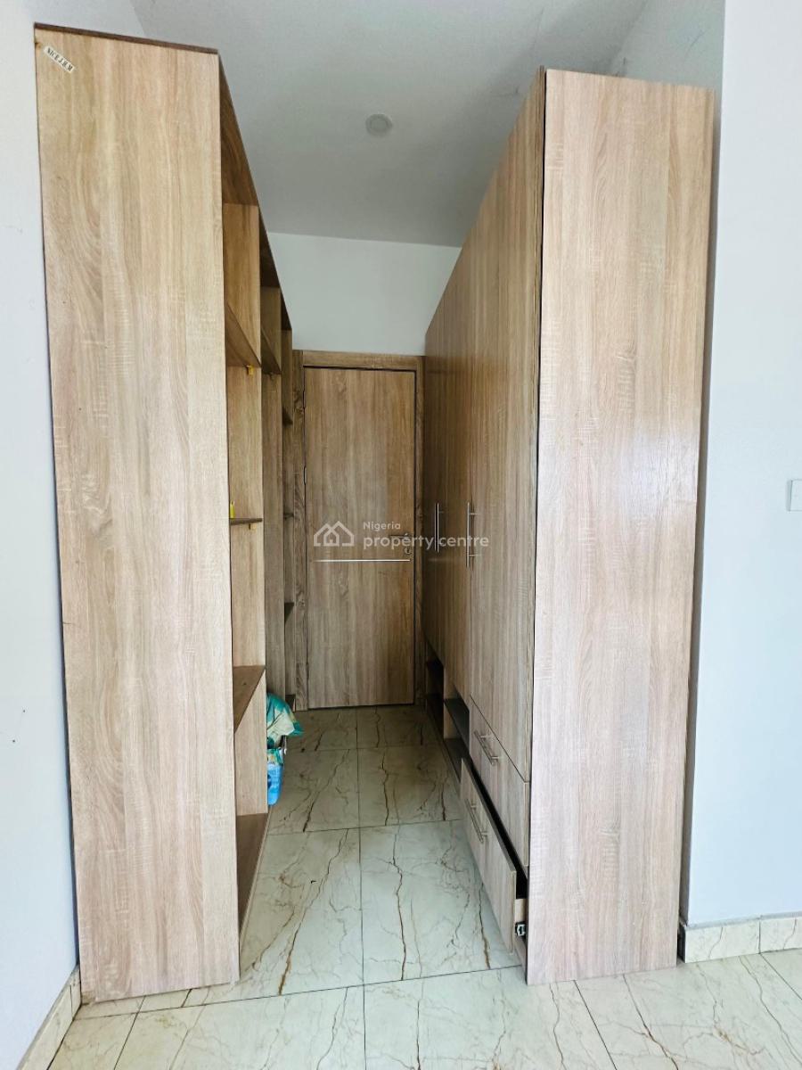 4 Bedroom Terrace with Bq, Magodo, Lagos, House for Sale