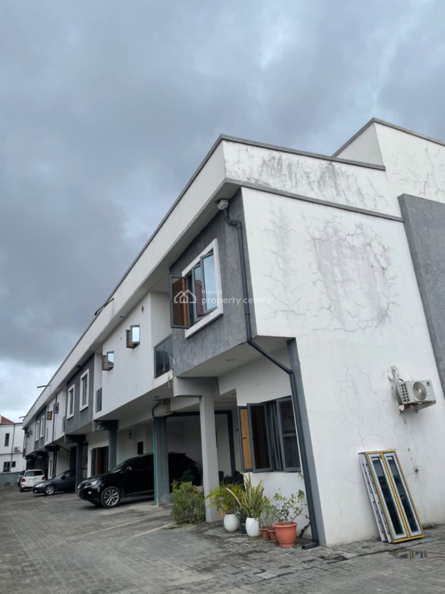 Spacious 3 Bedroom Terraced Duplex, Off The Lekki Conservation Axis of Chevron, Lekki, Lagos, Terraced Duplex for Sale
