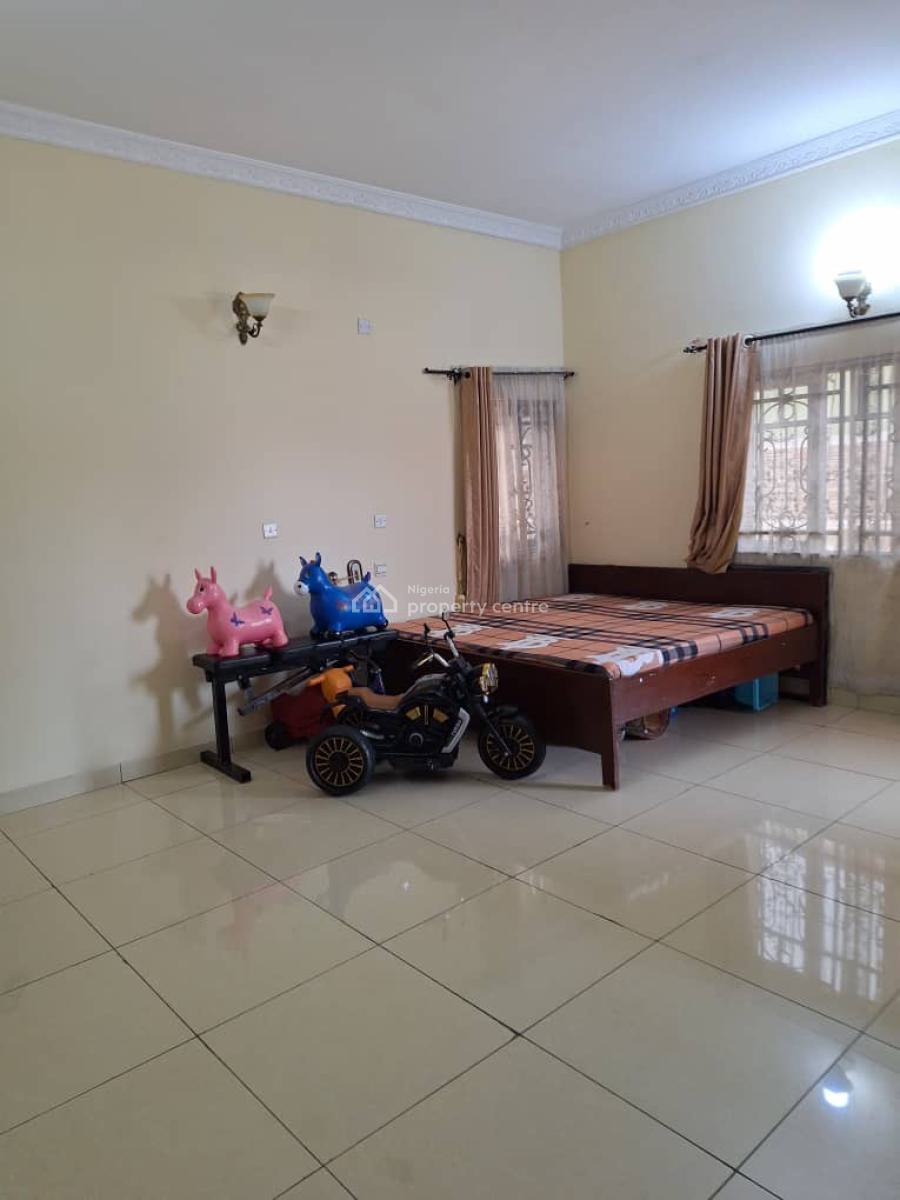 a Block of 6 Flats of 3 Bedroom with Bq, Lekki Phase 1, Lekki, Lagos, Terraced Duplex for Sale