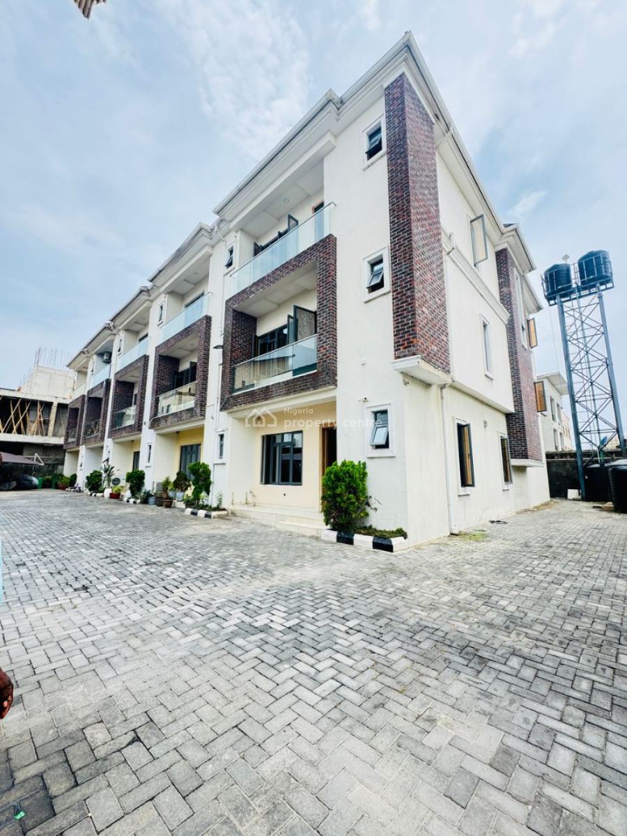 Well Built Spacious Four Bedroom Terrace with a Bq, Lekki Phase 1, Lekki, Lagos, Terraced Duplex for Rent