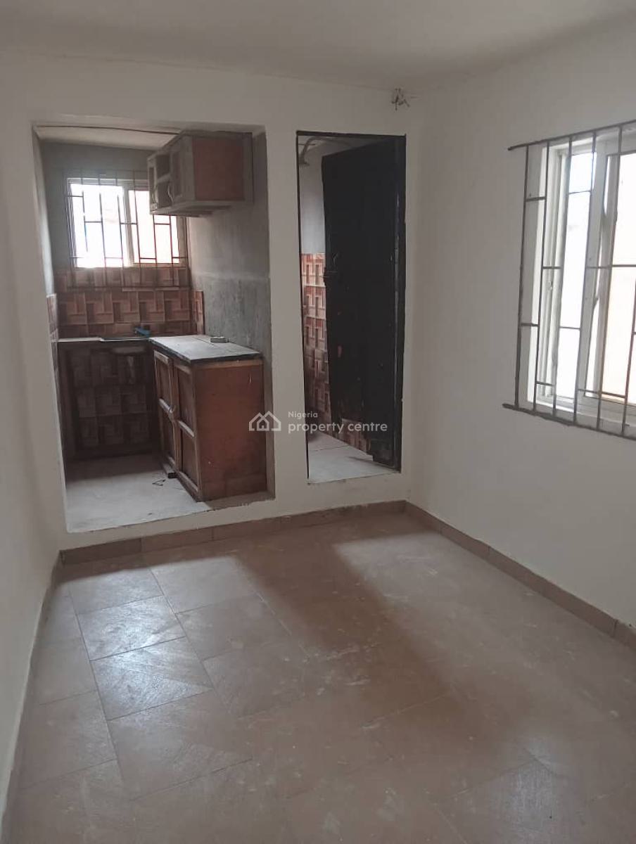 Miniflat, Olowora, Magodo, Lagos, Mini Flat (room and Parlour) for Rent