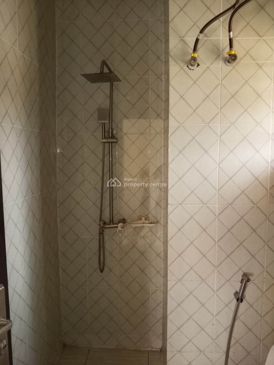 Spacious Two Bedroom Flat, Katampe (main), Katampe, Abuja, Flat / Apartment for Rent