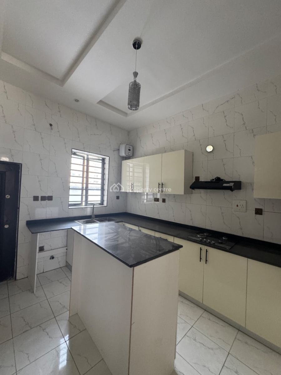 Spacious Newly Built 4-bedroom Terraced Duplex in a Secure Estate, New Road, Alpha Beach, Lekki Phase 1, Lekki, Lagos, Terraced Duplex for Sale