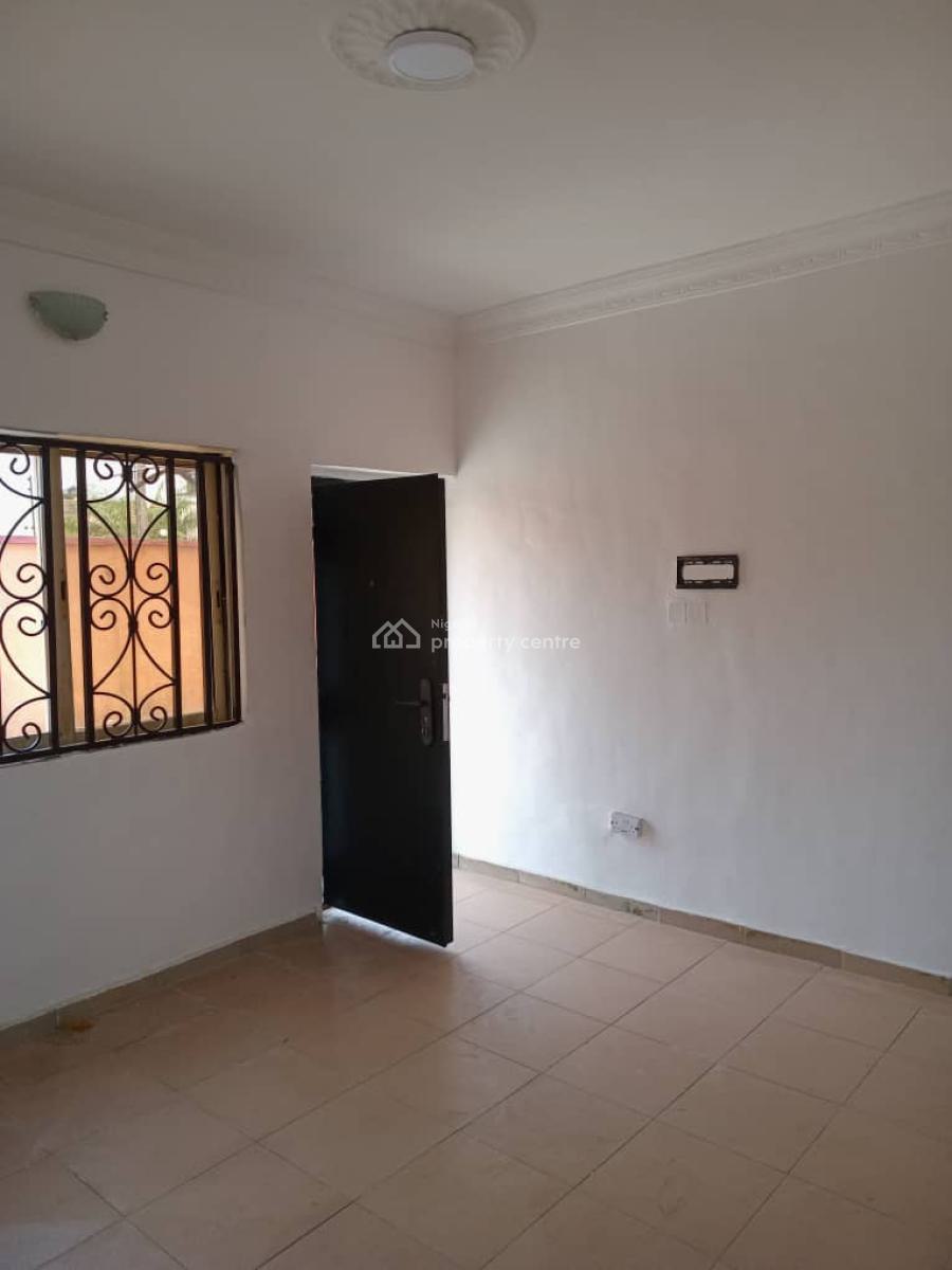 Massive One Bedroom Flat, an Estate Close to The Expressway, Igbo Efon, Lekki, Lagos, Mini Flat (room and Parlour) for Rent