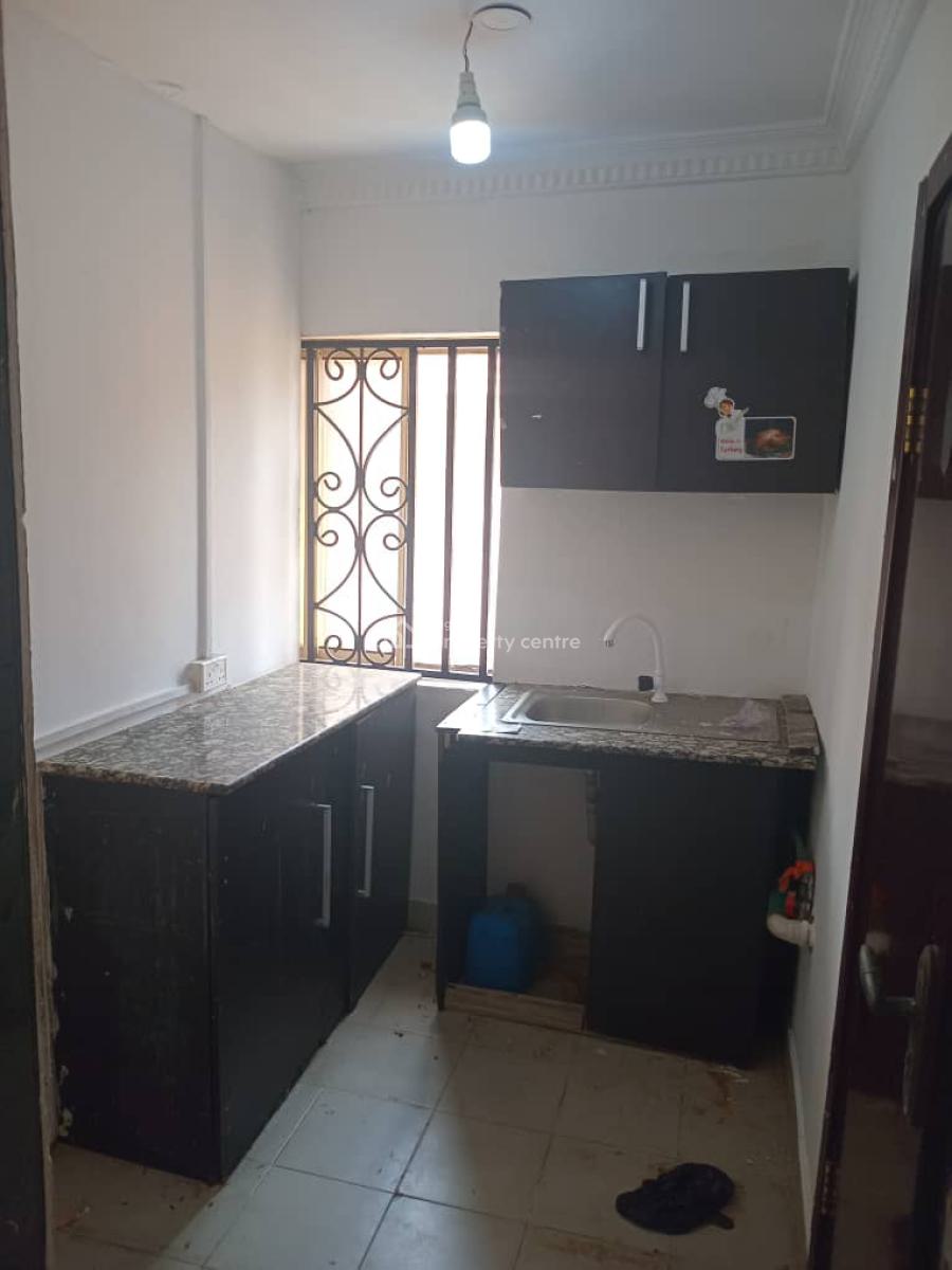 Massive One Bedroom Flat, an Estate Close to The Expressway, Igbo Efon, Lekki, Lagos, Mini Flat (room and Parlour) for Rent