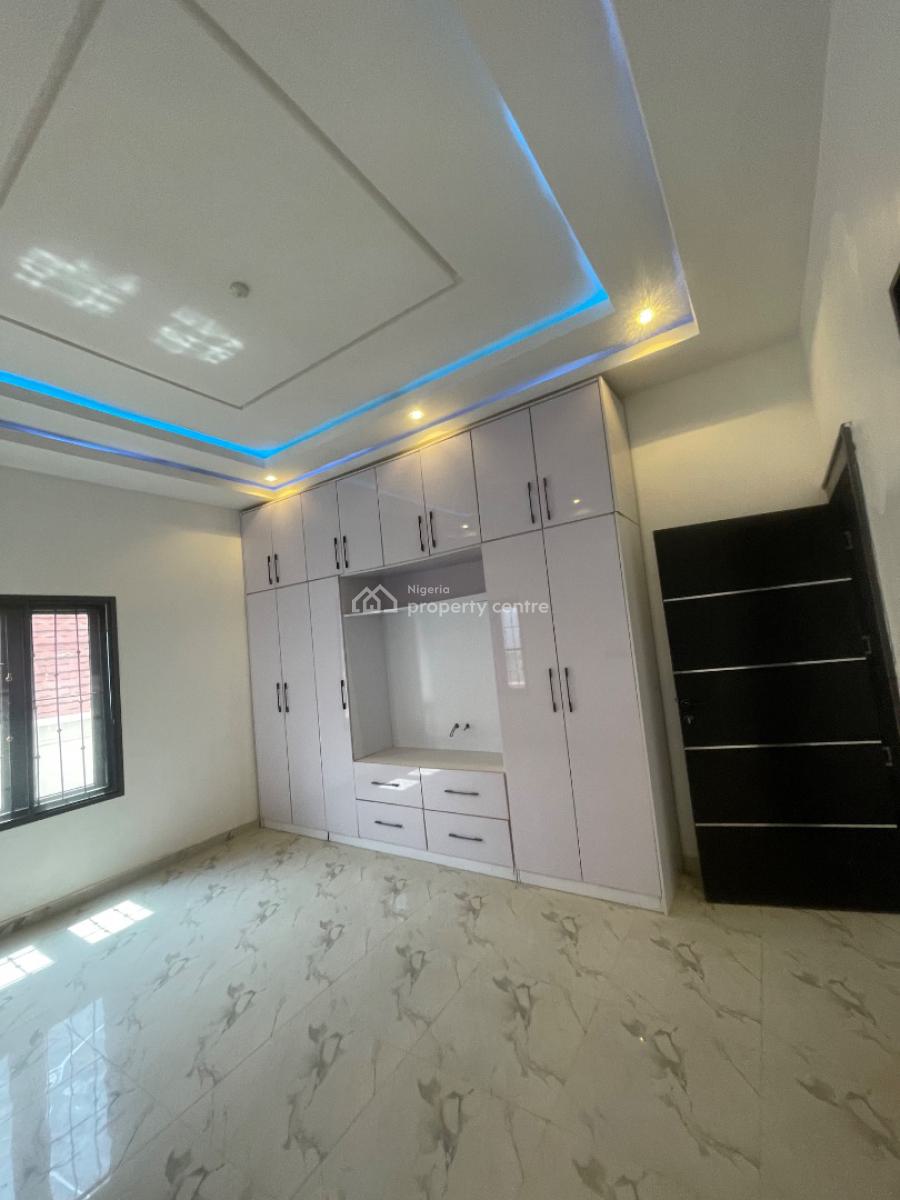 5 Bedroom Fully Detached, Nnpc Axis, Guzape District, Abuja, Detached Duplex for Sale