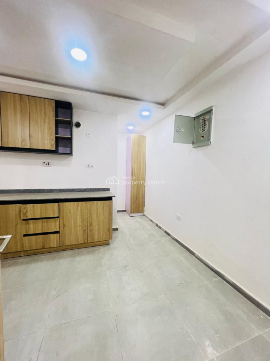 Massive Beautiful 3 Bedroom Apartment with Bq, Maryland, Lagos, Block of Flats for Sale