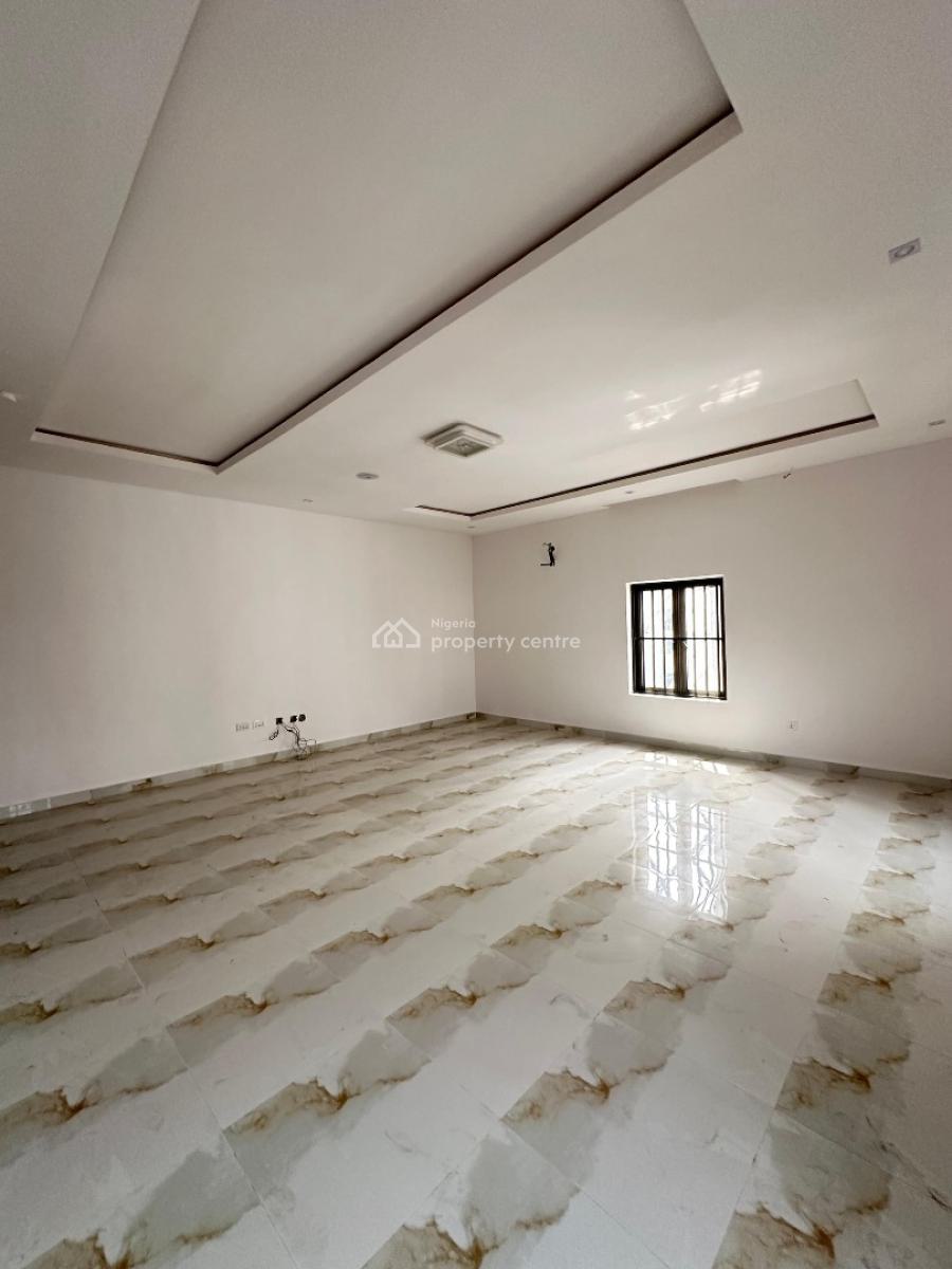 Luxurious 5 Bedroom Apartment, Lekki Phase 1, Lekki, Lagos, Semi-detached Duplex for Sale