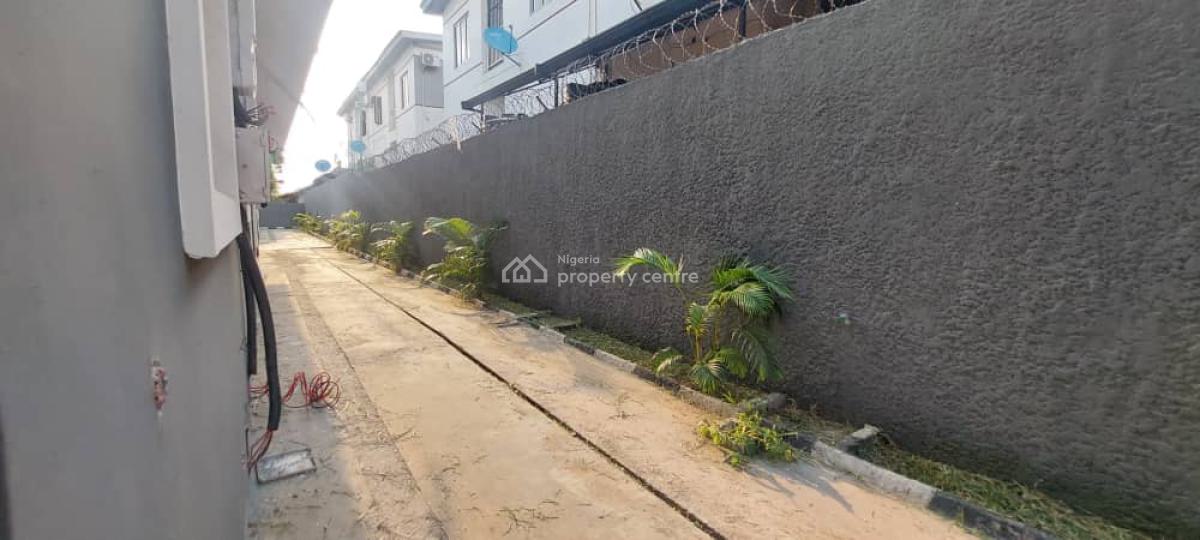 Tastefully Finished 5-bedroom Terraced Duplex with Bq, Life Camp, Abuja, Terraced Duplex for Rent