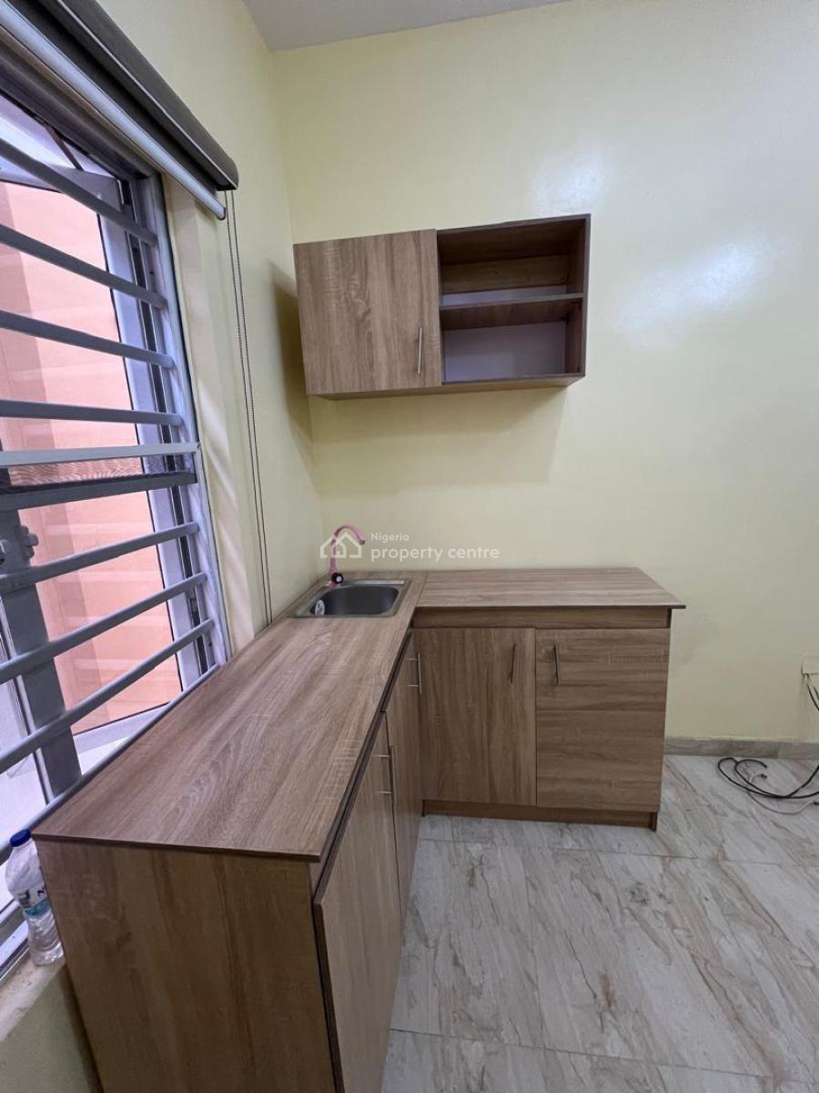 Luxurious Standard Mini Flat with a Fitted Open Plan Kitchen, Lekki Conservation, Lcc, Lekki, Lagos, Mini Flat (room and Parlour) for Rent