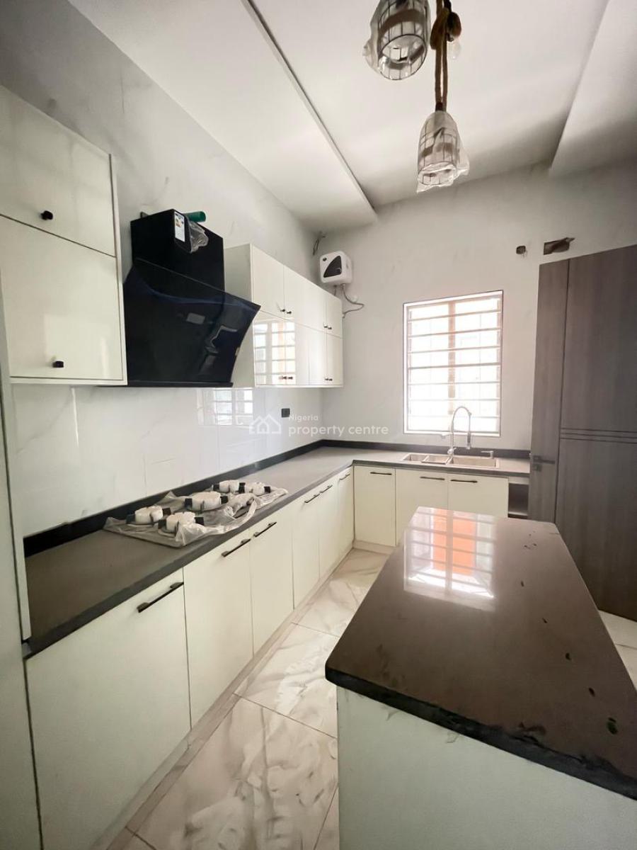 Self Compound 4 Bedroom Terrace Duplex with Bq, Lekki Phase 1, Lekki, Lagos, Terraced Duplex for Sale