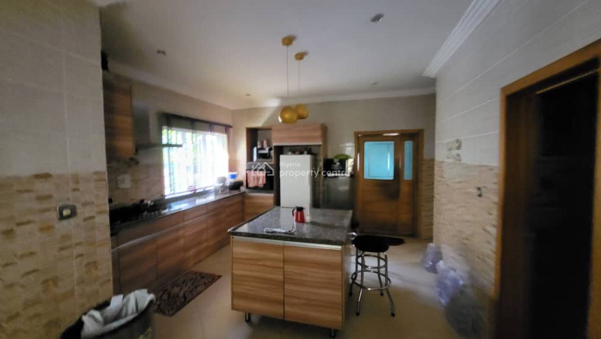 Well Maintd 5 Bedroom Detached House, Northern Foreshore, Chevron, Lekki, Lagos, Detached Duplex for Sale